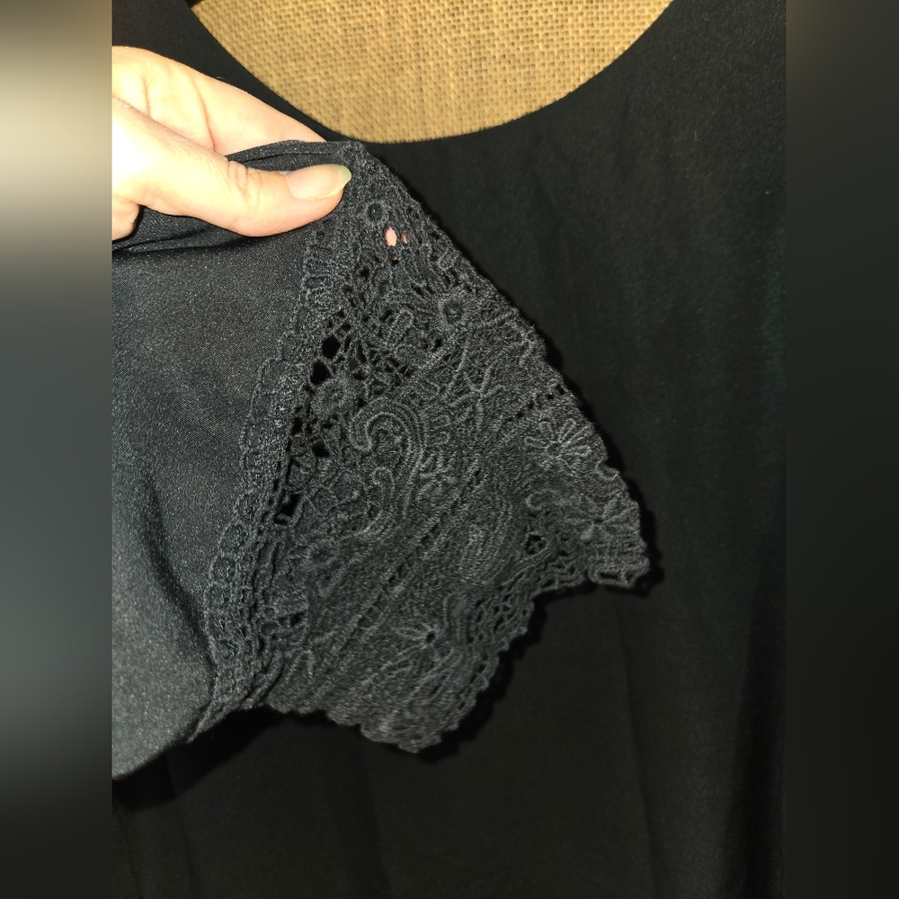 Women's Black Jessica London Blouse With Lace Cuff Detail Size 28 - Picture 2 of 12